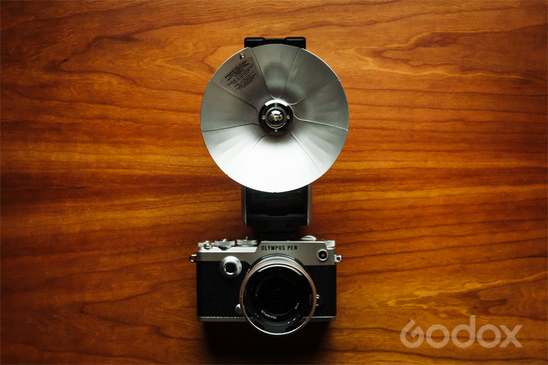 1694482433148455.jpg Godox Lux Senior 23.jpg