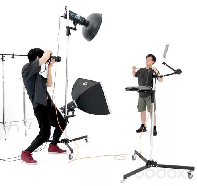 1694489996139457.jpg Products_How_to_choose_professional_photography_light_stand_32.jpg